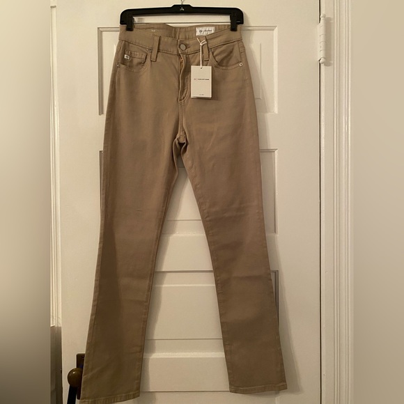 NWT AG Mari High-Rise Slim Straight Cloud Soft Denim Jeans - Picture 2 of 10